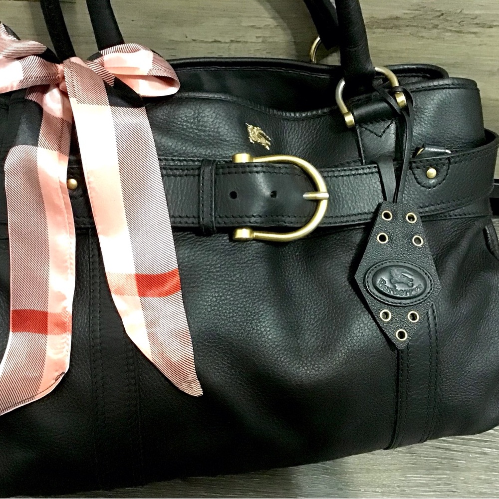 Burberry Bags - Picture 2 of 16